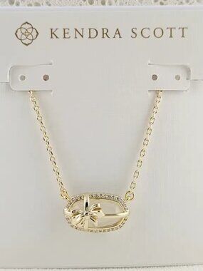 Kendra Scott Bow Oval White Crystal Necklace